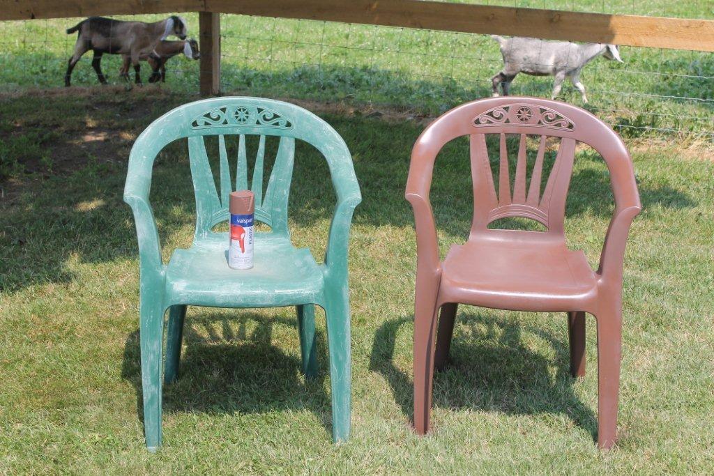 صندلی‌ های پلاستیکی با طراحی مدرن خرید آسان در فروشگاه آنلاین