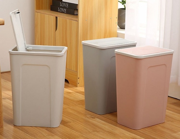 هماهنگی سطل پلاستیکی با دکوراسیون داخلی خانه