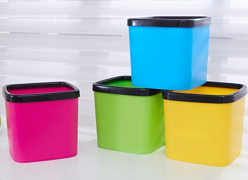 انواع مختلف سطل‌های پلاستیکی: مزایا و مشخصه‌ها