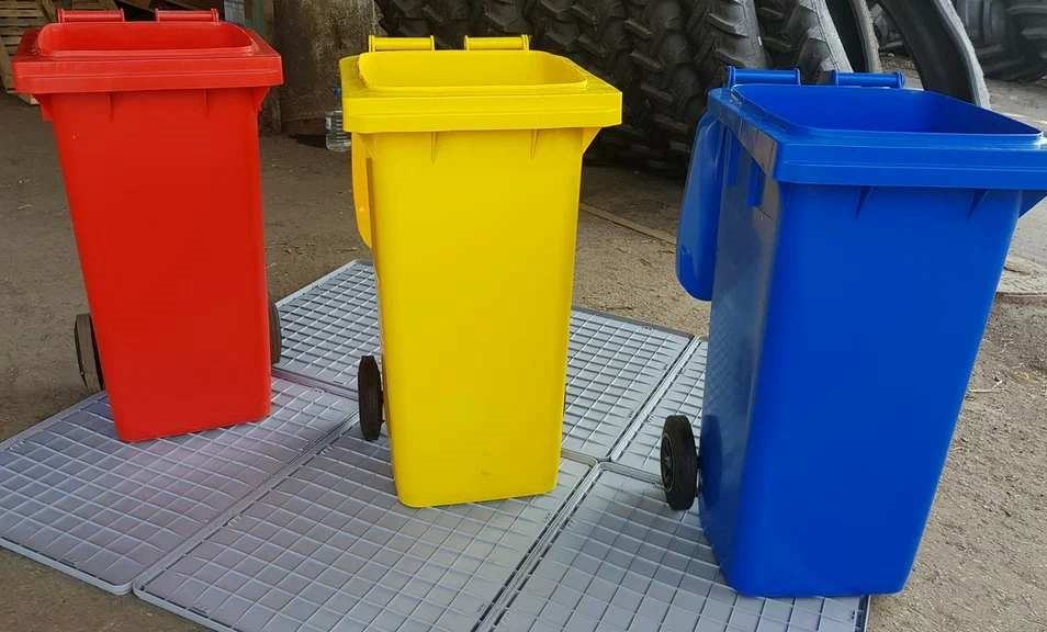 بررسی سطل‌های پلاستیکی آشپزخانه و مزایای آن‌ها